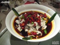 小巴辣子鲶鲶不忘-小巴辣子川湘菜餐厅(星游城店)