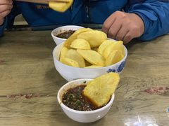 -黄金娣米线(盛邦老店)