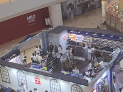 -上海世纪汇广场