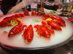 -沪小胖小龙虾(淮海中路旗舰店)