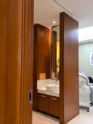 -蓝山医疗美容医院