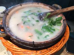 -粤港湾砂锅粥·宵夜(宝龙店)
