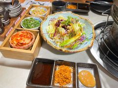 莲花白色拉-久藏·横膈膜烧肉·酒场(江汉路店)