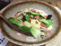 -蒙自源过桥米线(红谷滩万达店)