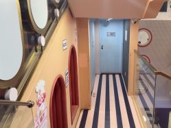 -MELAND CLUB亲子乐园·派对·餐厅(北京芳圆里ID MALL店)