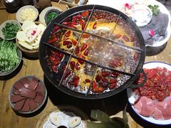 -白乐天毛肚火锅馆(南滨路店)