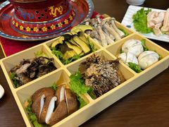 -爱新觉罗福臨火锅馆(万科滑雪场店)