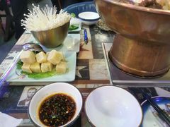 -沪上名羊天下碳烤羊腿•东北烧烤•小龙虾(浦东直营总店)