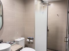 -广州天河体育中心美居酒店