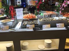 -银鲨国际美食百汇(金牛万达广场店)