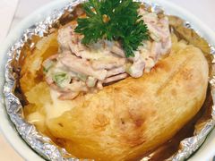 培根黑蒜风味芝士烤土豆-库滋明·俄罗斯特色美食(中央大街店)