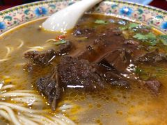 -金杨拉面王小吃面馆·牛三宝面·红烧牛肉粉