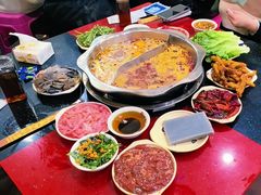 -储奇门鳝鱼火锅(总店)