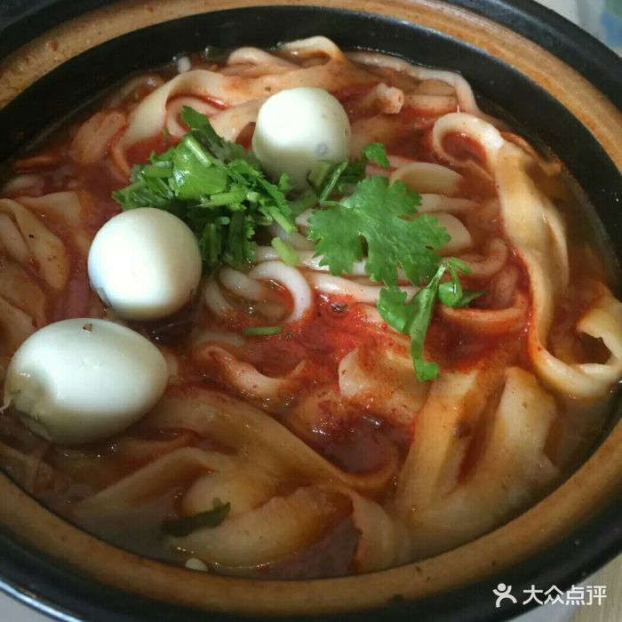 云南过桥米线微辣米线图片