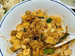 -李与白包子铺(桐梓林店)