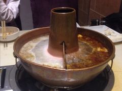 -楼外楼大刀肉传统火锅居(博学路店)