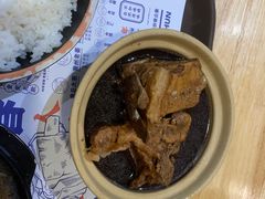 -万和春排骨砂锅米饭(新业广场店)