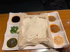 -95号酱骨·一块豆腐(展春园西路店)