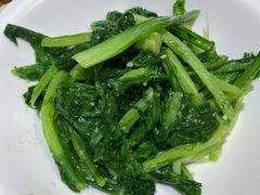 蒜蓉油麦菜-粤仔湾砂锅粥(广益哥伦布店)