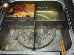 -海底捞火锅(关山保利店)
