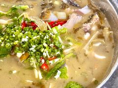 -廖哥泡椒兔(峨眉店)