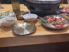 -青瓦餐厅·生鱼片·韩园烤肉(西塔店)