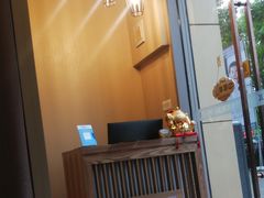 -耳语轻风专业采耳馆(古北花世界商业广场店)