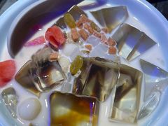 -热火朝天鲜切牛肉火锅(南强街巷店)