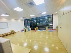 -黄浦乐烁龙鱼宝贝托育园(海潮路校区)