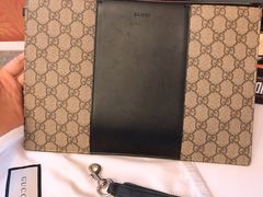 -Gucci(时代广场店)