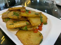 -瑞丰园庭院餐厅·白族传统家常菜