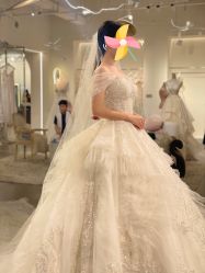 -艾米丽婚纱礼服