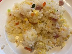 -宏姐串串香(宏伟路店)