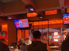 -何师烧烤Pro ·江湖川菜·小龙虾·精酿(太古里旗舰店)