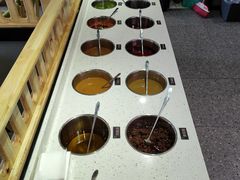自助调料区-古乐牛香·鲜牛肉牛杂火锅(吴江三里桥运东商业广场店)