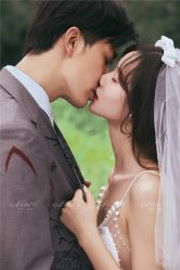 -易摄影婚纱摄影工作室