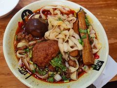 -任记七中刀削面(总店)