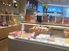 面包甜点陈列柜-好利来(SM空港店)
