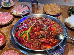 -老街·稳拈老火锅(海椒市店)