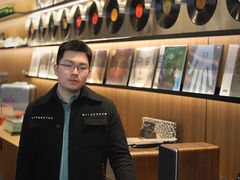 -黑胶星球(华发中城商都店)