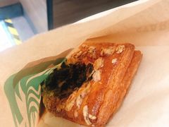 -星巴克(上海虹桥站2A检票口)