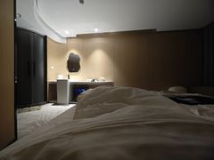 -幸栖洞穴设计酒店(成都春熙路店)