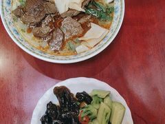 -金杨拉面王小吃面馆·牛三宝面·红烧牛肉粉