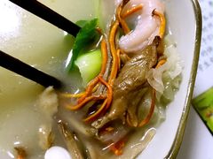 -天天向上素食餐厅(五台山店)
