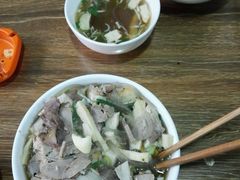 -王家大肉泡馍馆(宝平路8号)