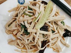 -西部马华清真兰州牛肉面·烧烤夜市(三里河店)