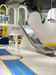 -meland club亲子乐园(石家庄万象城店)