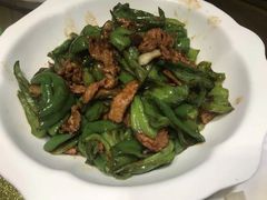 辣椒炒肉-肖记公安牛肉鱼杂馆· 省级非物质文化遗产(仁和路店)