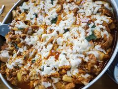 -亲昵春川鸡排(韩国美食街店)