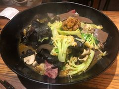 -万记麻辣烫国展总店
